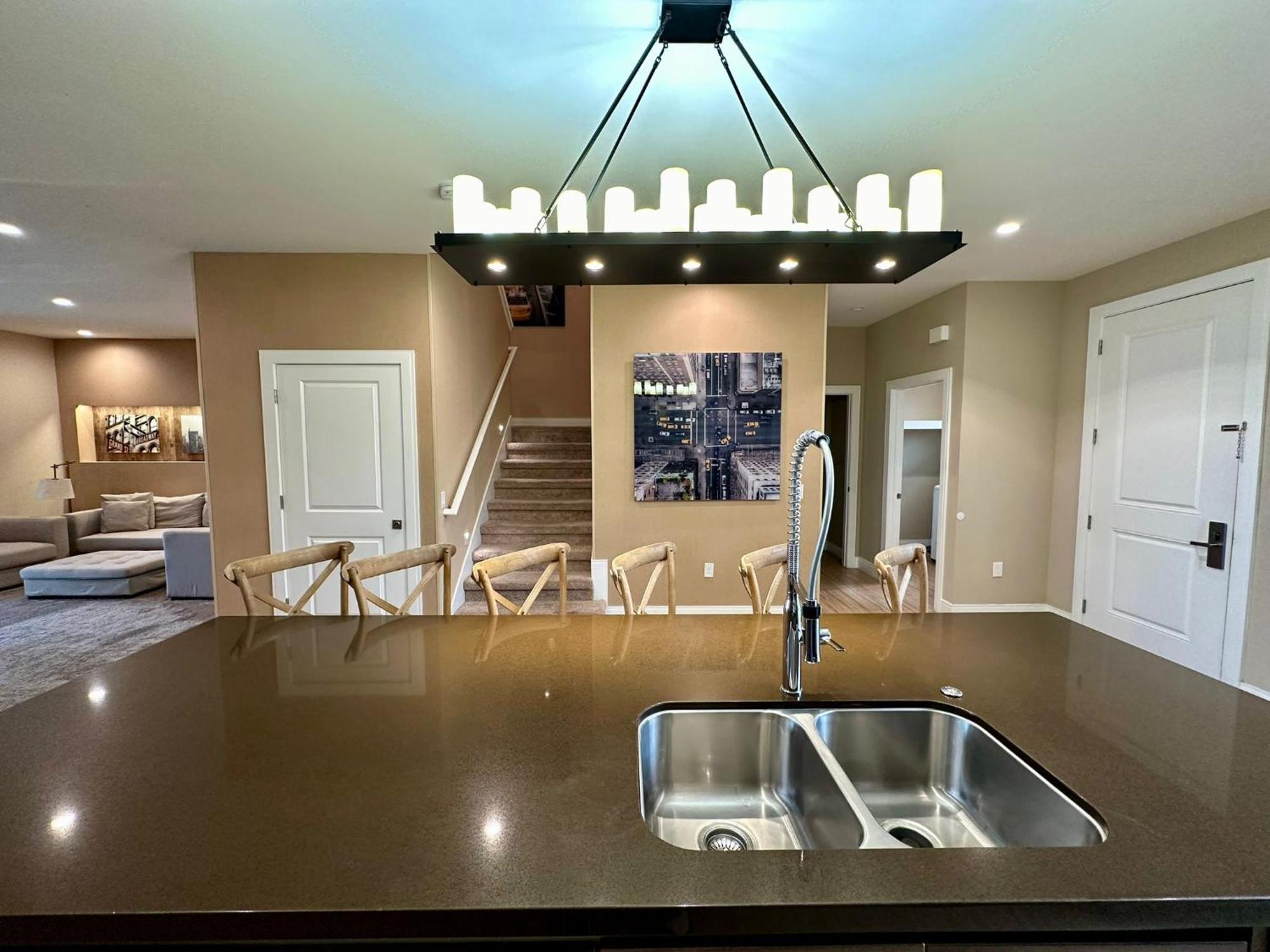 Luxury Home In Orlando With Private Hot Tub - 7 Min From Disney Parks - 3 Bedrooms And 4 Bathrooms! Dış mekan fotoğraf