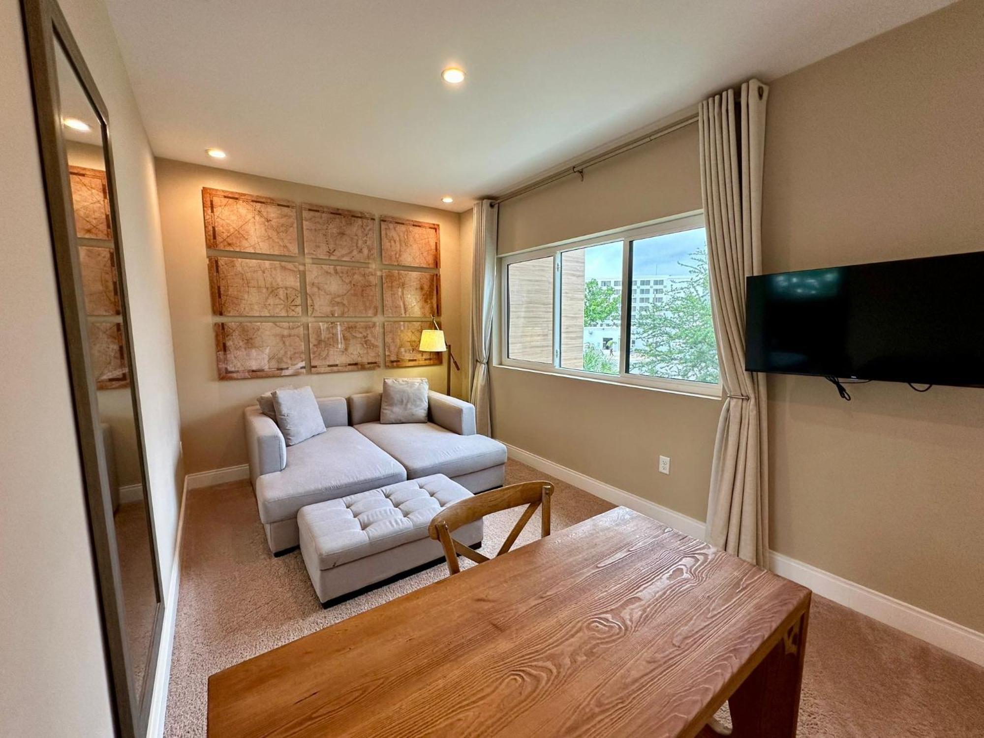Luxury Home In Orlando With Private Hot Tub - 7 Min From Disney Parks - 3 Bedrooms And 4 Bathrooms! Dış mekan fotoğraf